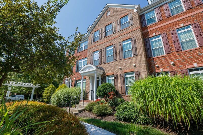 3815 Fish Pond Ln, Glen Allen, VA 23060 House Rental in Glen Allen