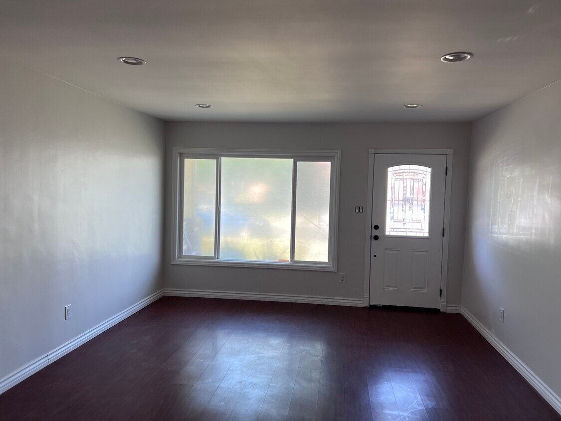 8402 Conklin St, Downey, CA 90242 House Rental in Downey, CA