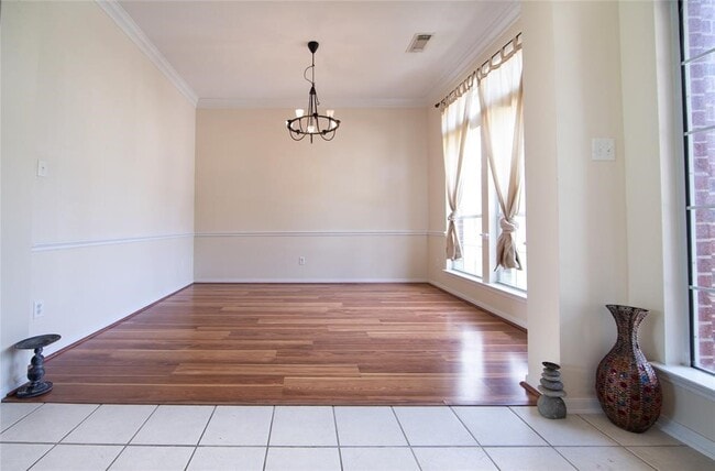 Building Photo - 13113 Sunset Cliff Ct