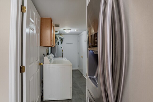 Foto del edificio - 1148 Westminster Ln
