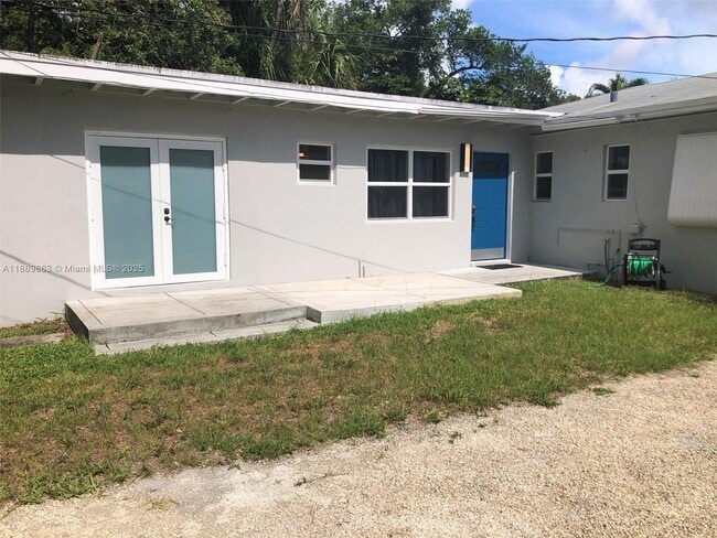 Foto del edificio - 812 SW 16th Ct