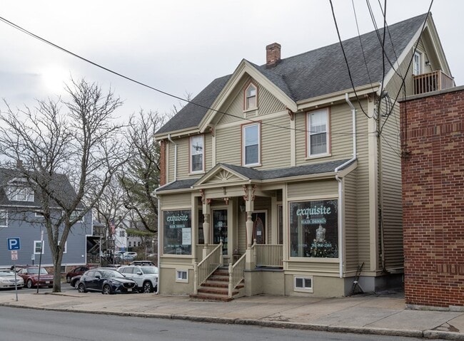 Building Photo - 5-5 E Foster St