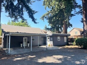 Building Photo - 127 NE 202nd Ave