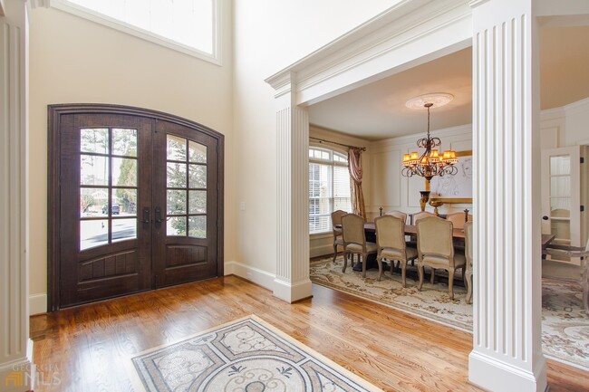 Building Photo - 14595 Creek Club Dr