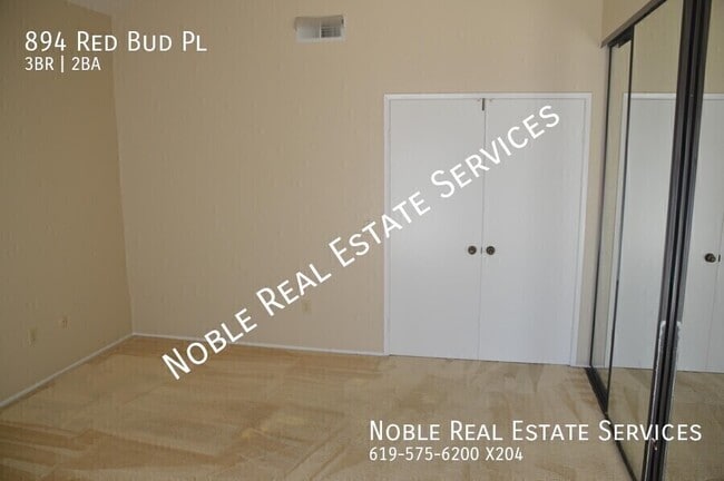 Building Photo - 894 Red Bud Pl-