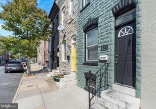 Building Photo - 129 N Curley St