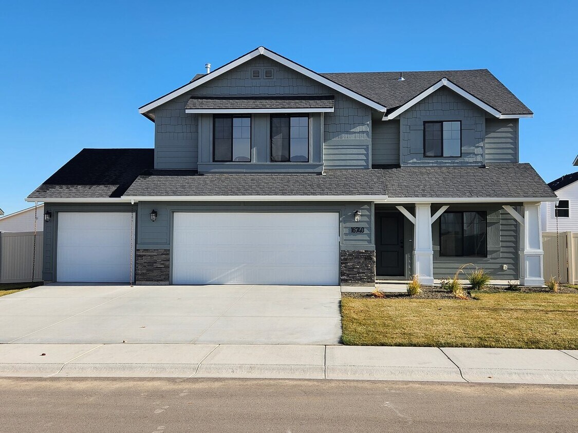 Foto principal - Brand New 5 Bedroom