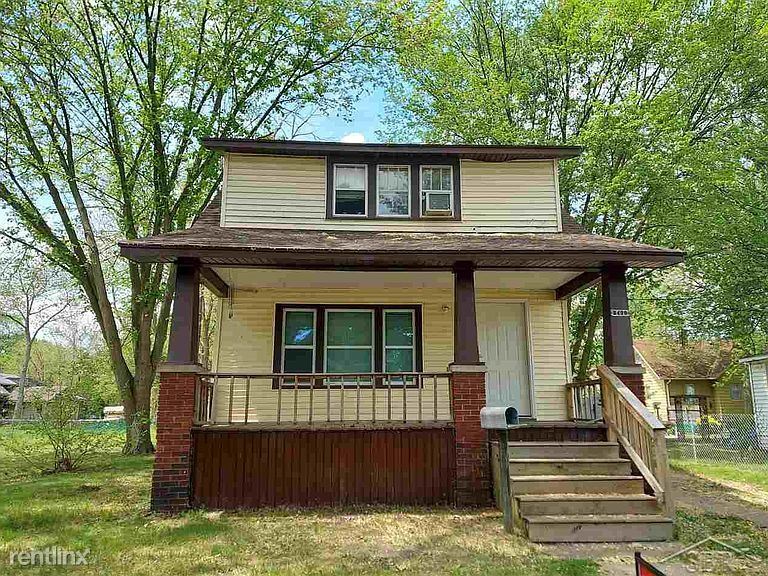 Primary Photo - 3 br, 1.5 bath House - 2439 Hermansau St