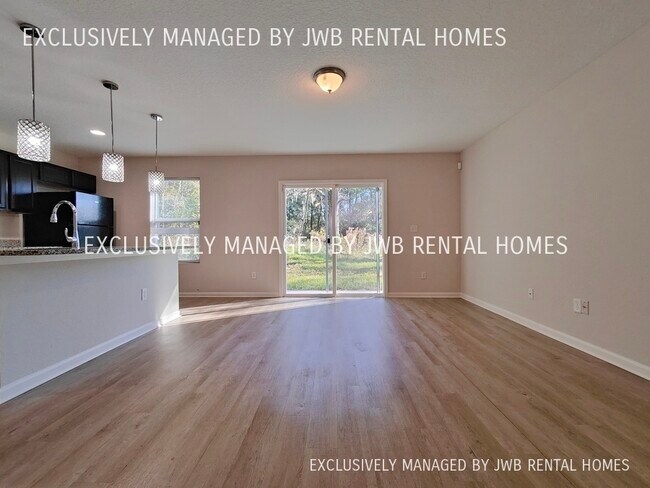 Building Photo - 8655 Bronson Ln