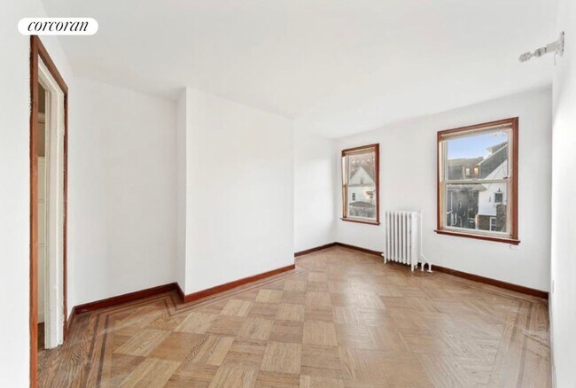 Foto del edificio - 402 E 16th St