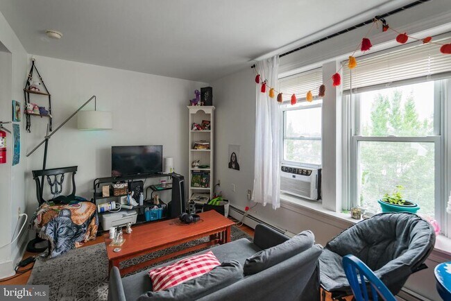 Foto del edificio - 400 N 32nd St