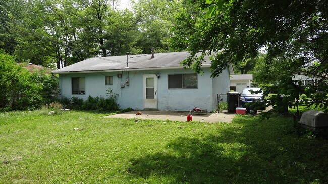 Building Photo - 1839 Fleming Rd