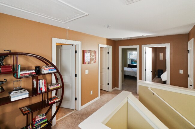 Foto del edificio - 4010 Lake Manor Way