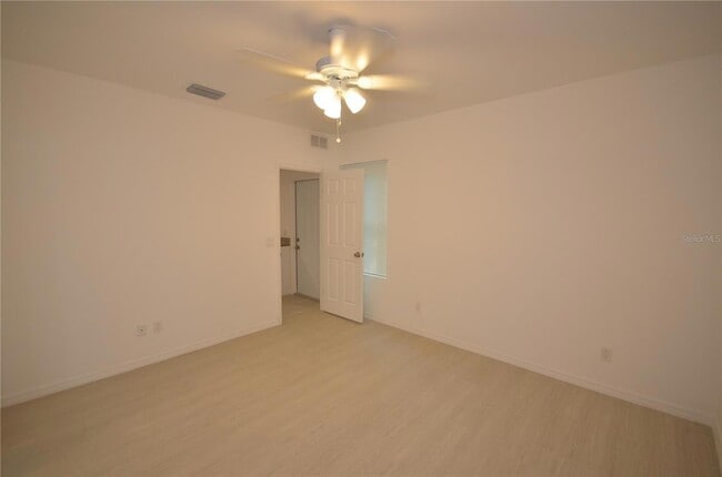 Foto del edificio - 3306 Bassie Ct
