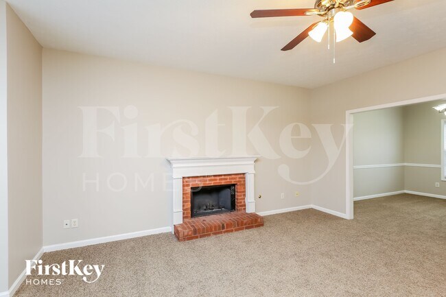 Foto del edificio - 6217 Turnberry Ln