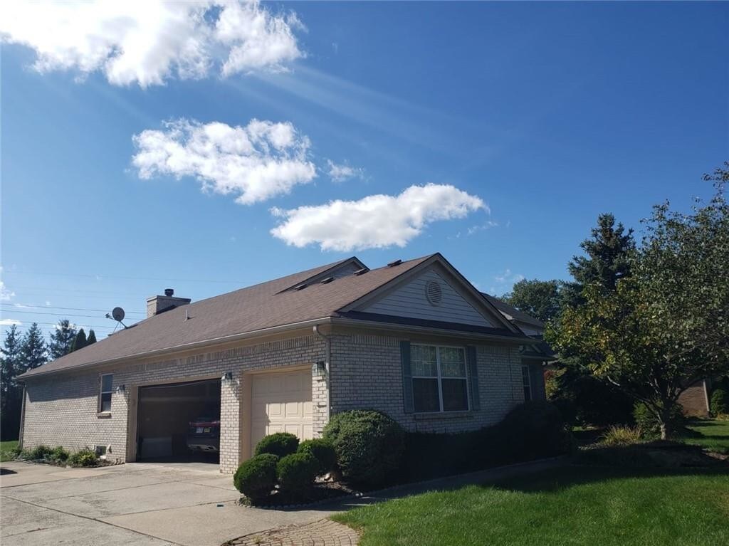 Building Photo - 2092 Woodbine Dr