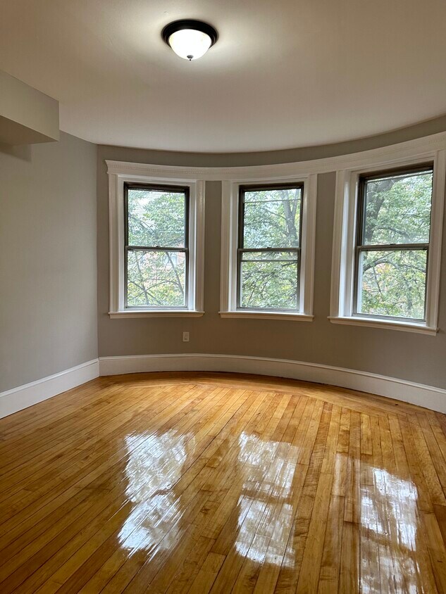 10 Kilsyth Rd, Brookline, MA 02445 Apartments in Brookline, MA