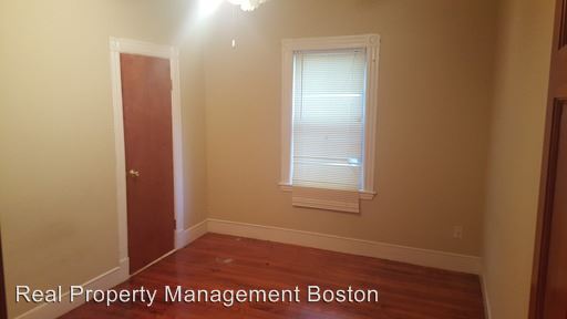 Building Photo - 32 Holyoke St