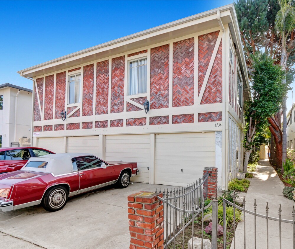 Foto principal - 1234 10th St in Santa Monica - steps to Wi...