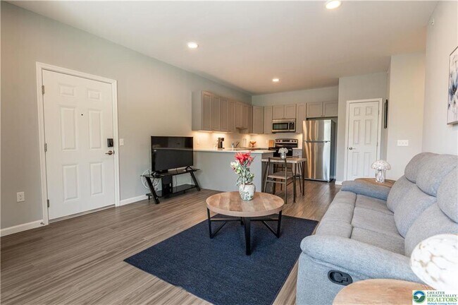 Foto del edificio - 948 N Front St