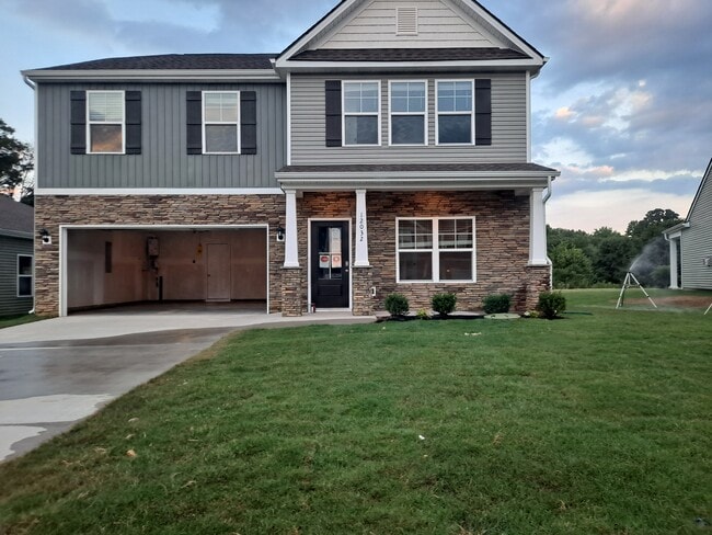 Building Photo - 12032 Sweet Almond Ln