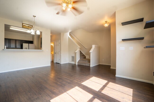 Foto del edificio - Beautiful townhome on Snow Bowl for Rent!