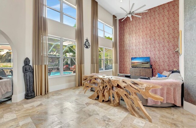 Foto del edificio - 17274 Ventana Dr