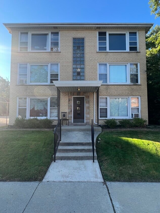 2509 W 111th St Unit 3W, Chicago, IL 60655 Condo for Rent in Chicago