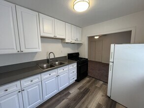 Building Photo - 3333 Belden St