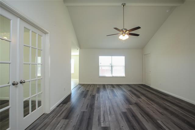 Building Photo - 1325 Engleman Dr