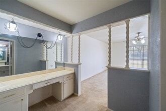 Building Photo - 1115 Pear Tree Ln