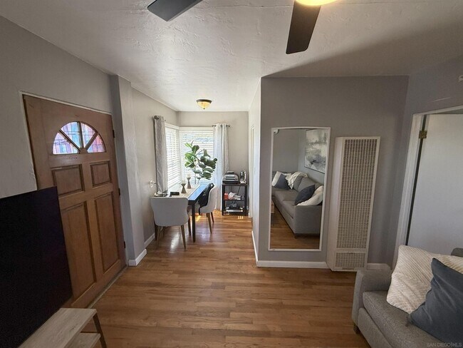 Foto del edificio - 3078 Juniper St