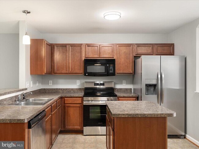 Building Photo - 5242 Mulberry Run Ct