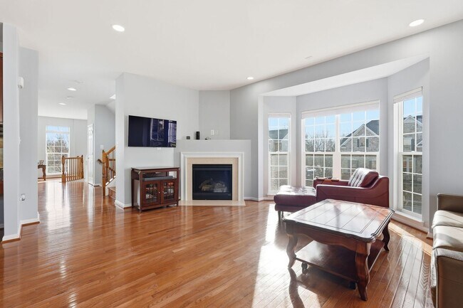 Photo - Located in a vibrant and highly sought after setting, this Richmond American Homes residence offe...