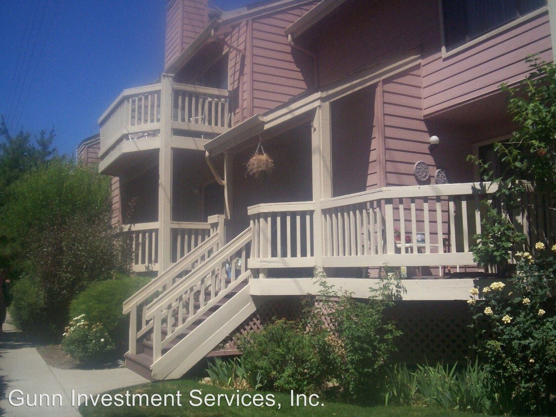Primary Photo - 2875 Idlewild Dr