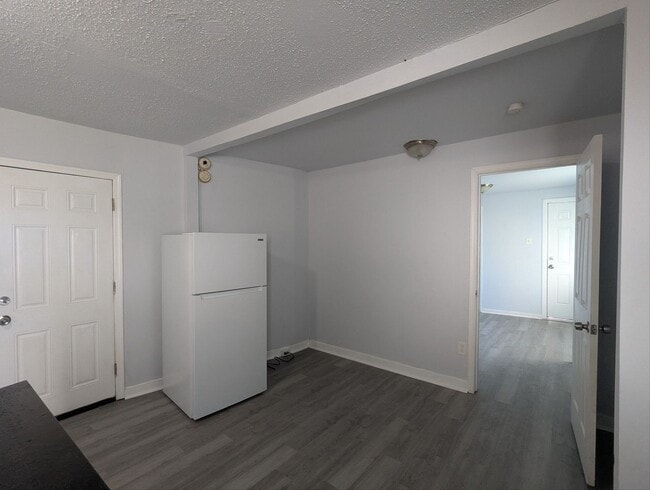 Foto del edificio - 519 E 9th St