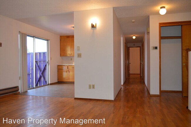 Foto del edificio - 3 br, 1 bath House - 1402 S 25th St