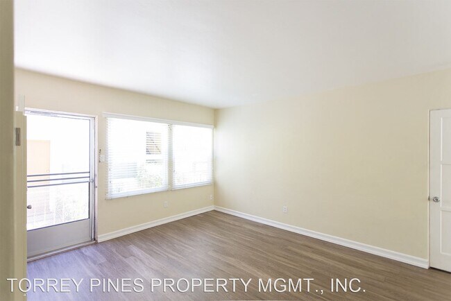 Building Photo - 3034 Cañon St