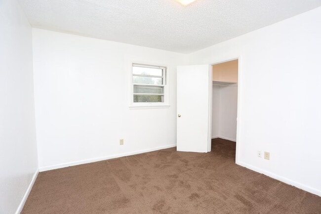 Bedroom - 1901 Apartments