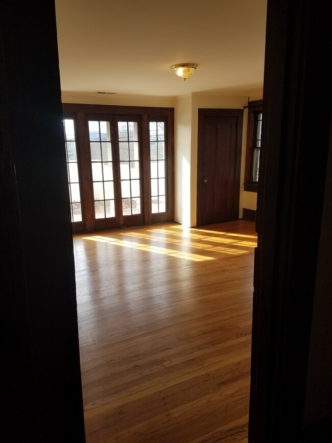 Foto del edificio - 891 Haywood Rd