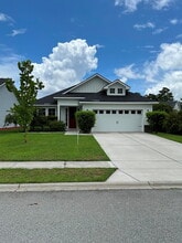 Building Photo - 276 McQueen Dr