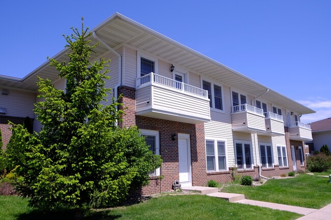 Building Photo - 2329 Bristol Dr