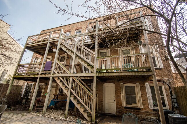 Foto del edificio - 2039 W Iowa St