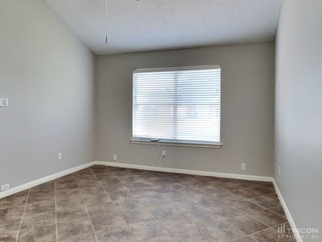 Building Photo - 16342 Many Trees Ln