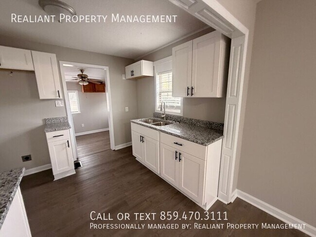 Foto del edificio - 400 Broadway-