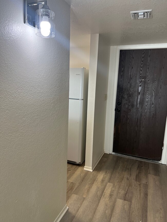 front entry - 8257 W Santa Cruz Blvd