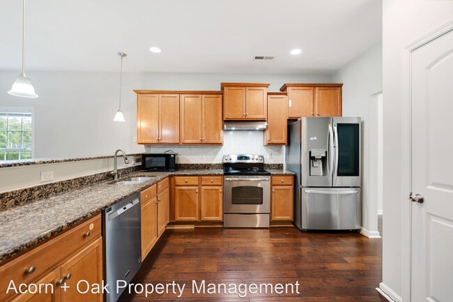 Foto del edificio - 5 br, 3.5 bath House - 3408 Alman Dr