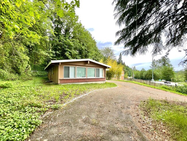 Building Photo - Great Home for rent