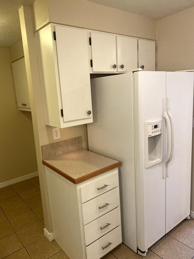 Foto del edificio - 3298 N Clayton Pl