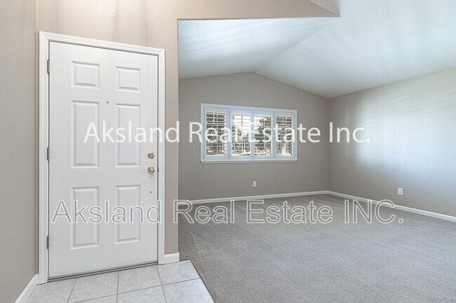 Foto del edificio - 1016 Schadeck St